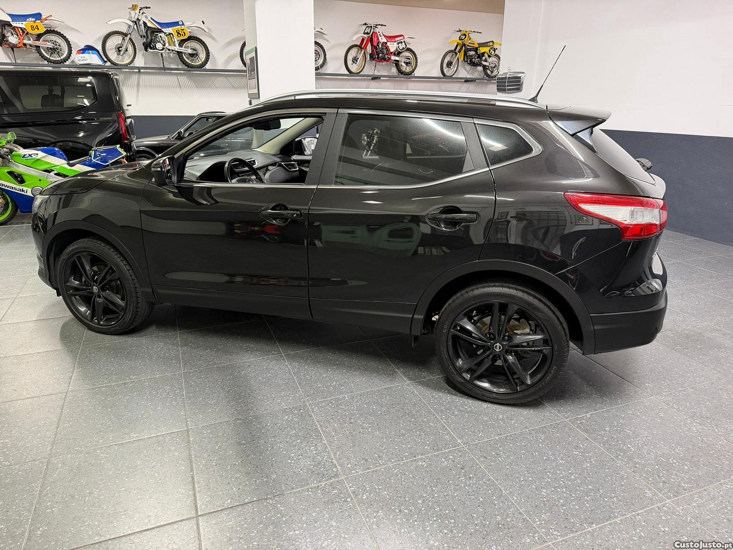 Nissan Qashqai 1.5 dCi Black Edition — fotografia 2