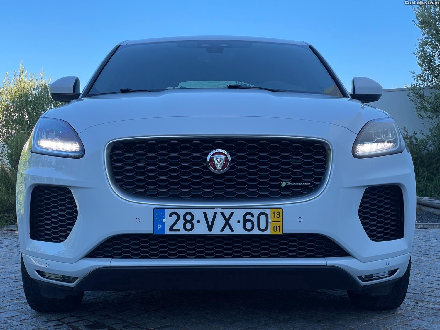 Jaguar E-Pace R-Dynamic — fotografia 9