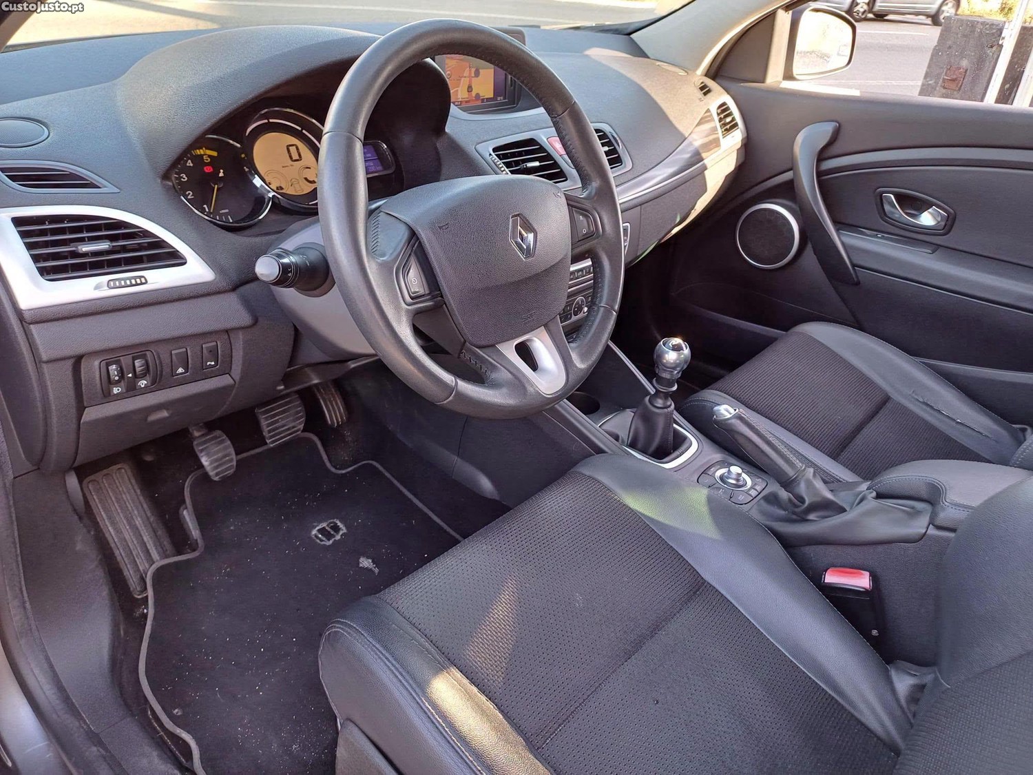 Renault Mégane 1.5Dc i      ( Viatura  Nacional ) - 10 foto 3