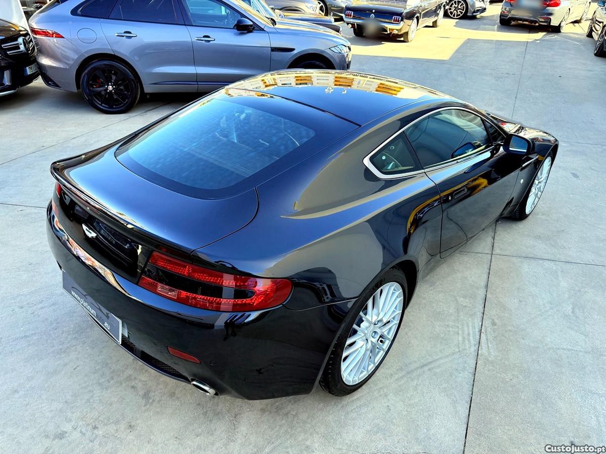 Aston Martin Vantage Sport Shift — fotografia 16