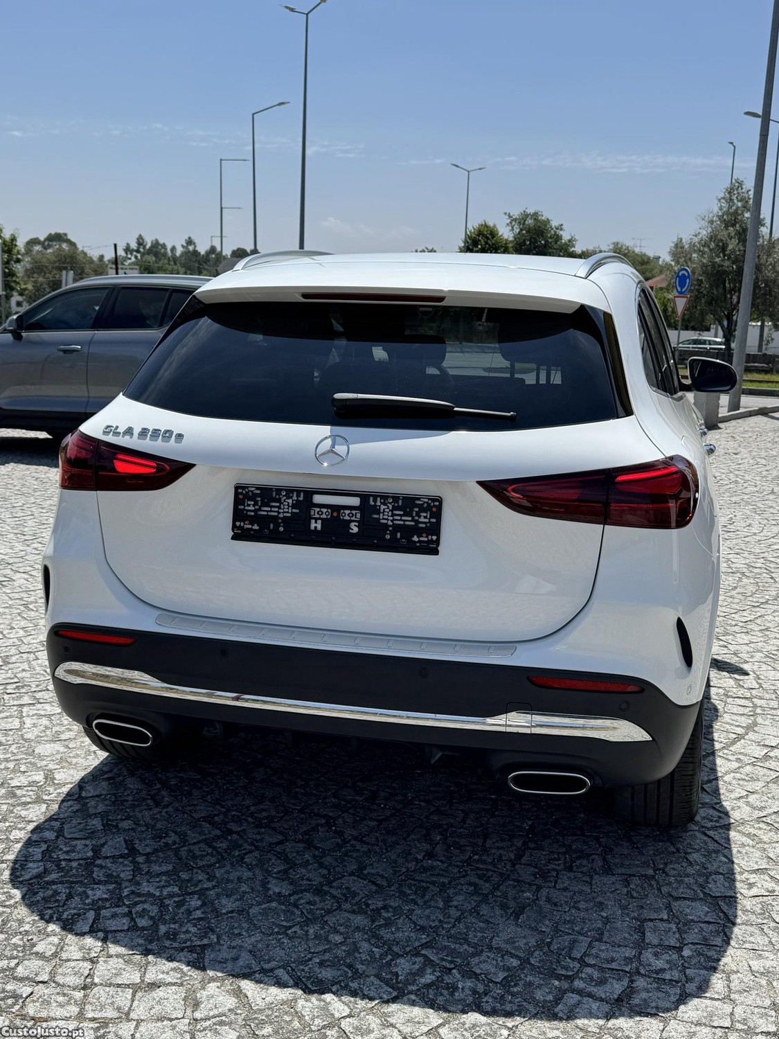 Mercedes-Benz GLA 250 AMG Sport - 25 — photo 2