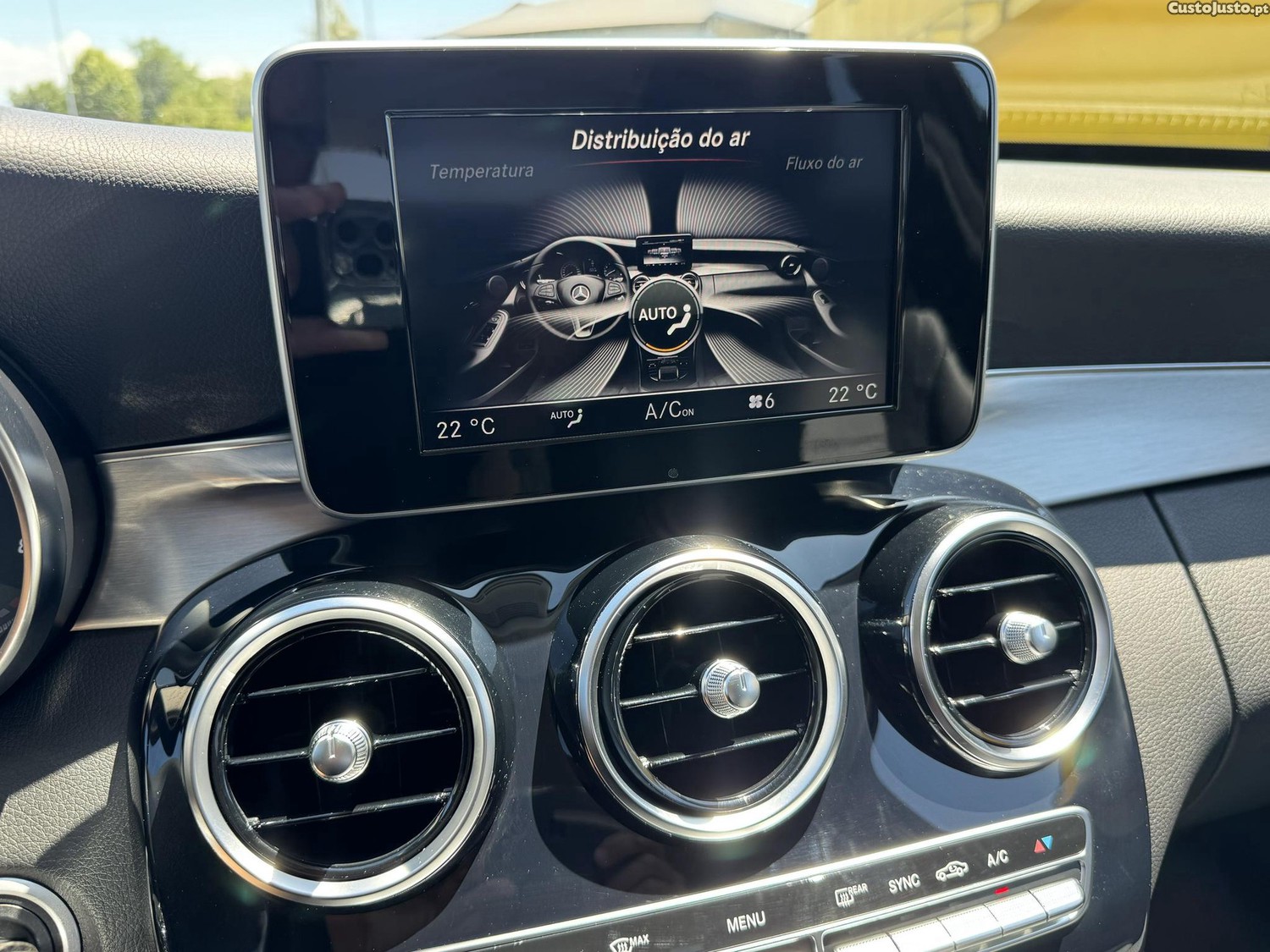 Mercedes-Benz C 180 Avantgarde+ — fotografia 10