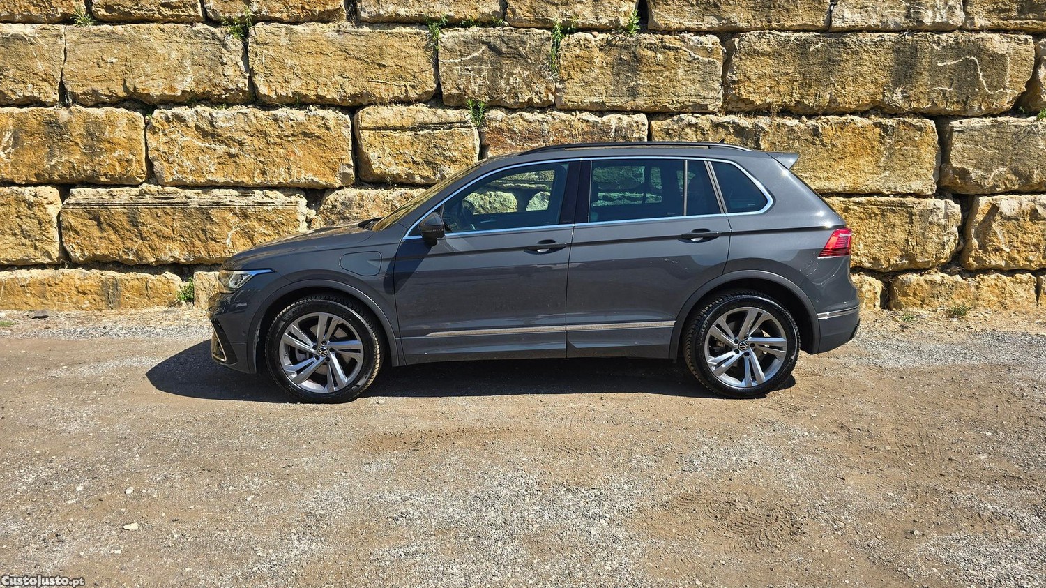 Volkswagen Tiguan 1.4 TSI eHybrid R-Line DSG — fotografia 28
