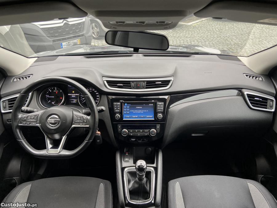 Nissan Qashqai 1.5 dCi N-Connecta — fotografia 8
