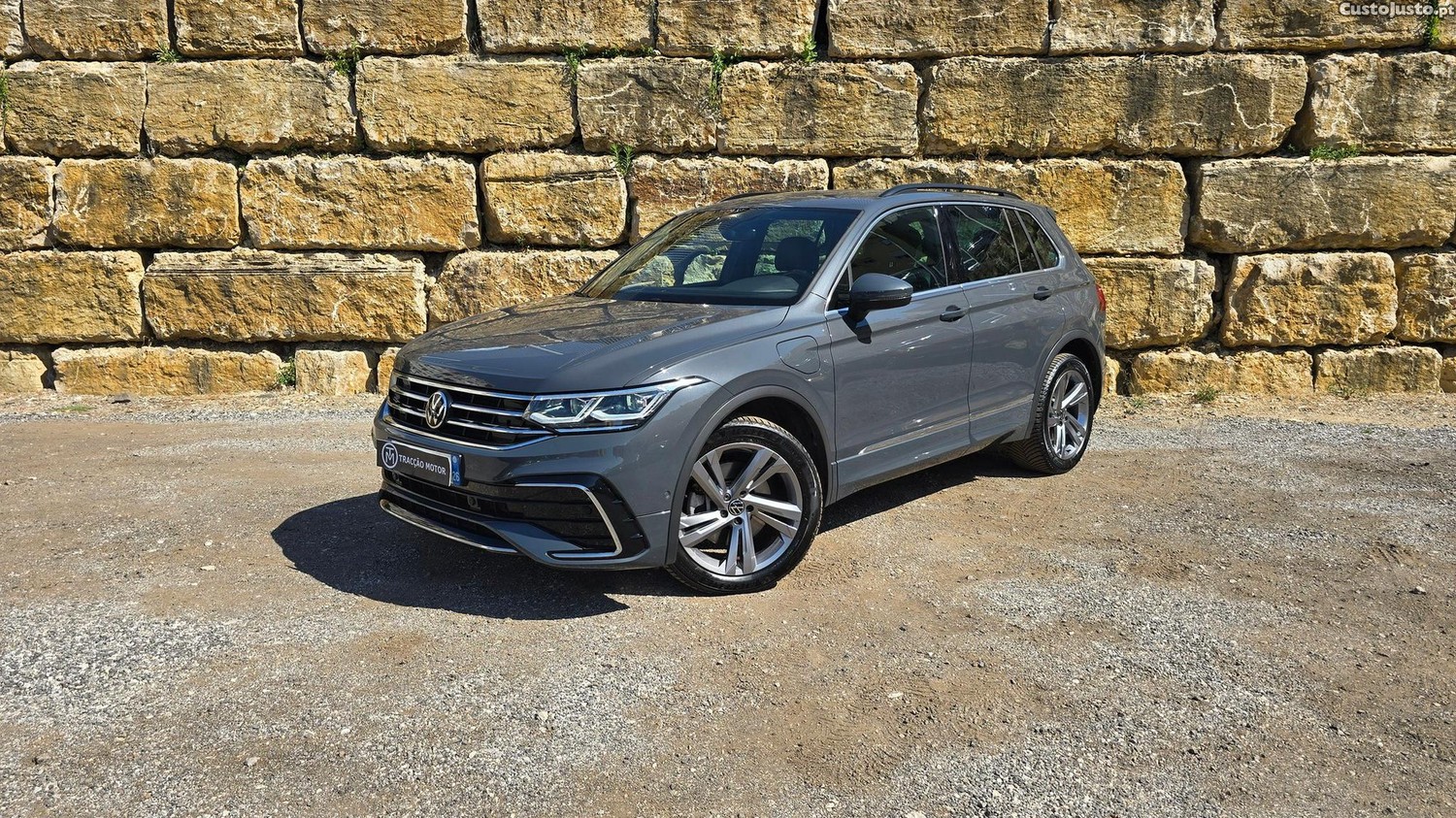 Volkswagen Tiguan 1.4 TSI eHybrid R-Line DSG — fotografia 30