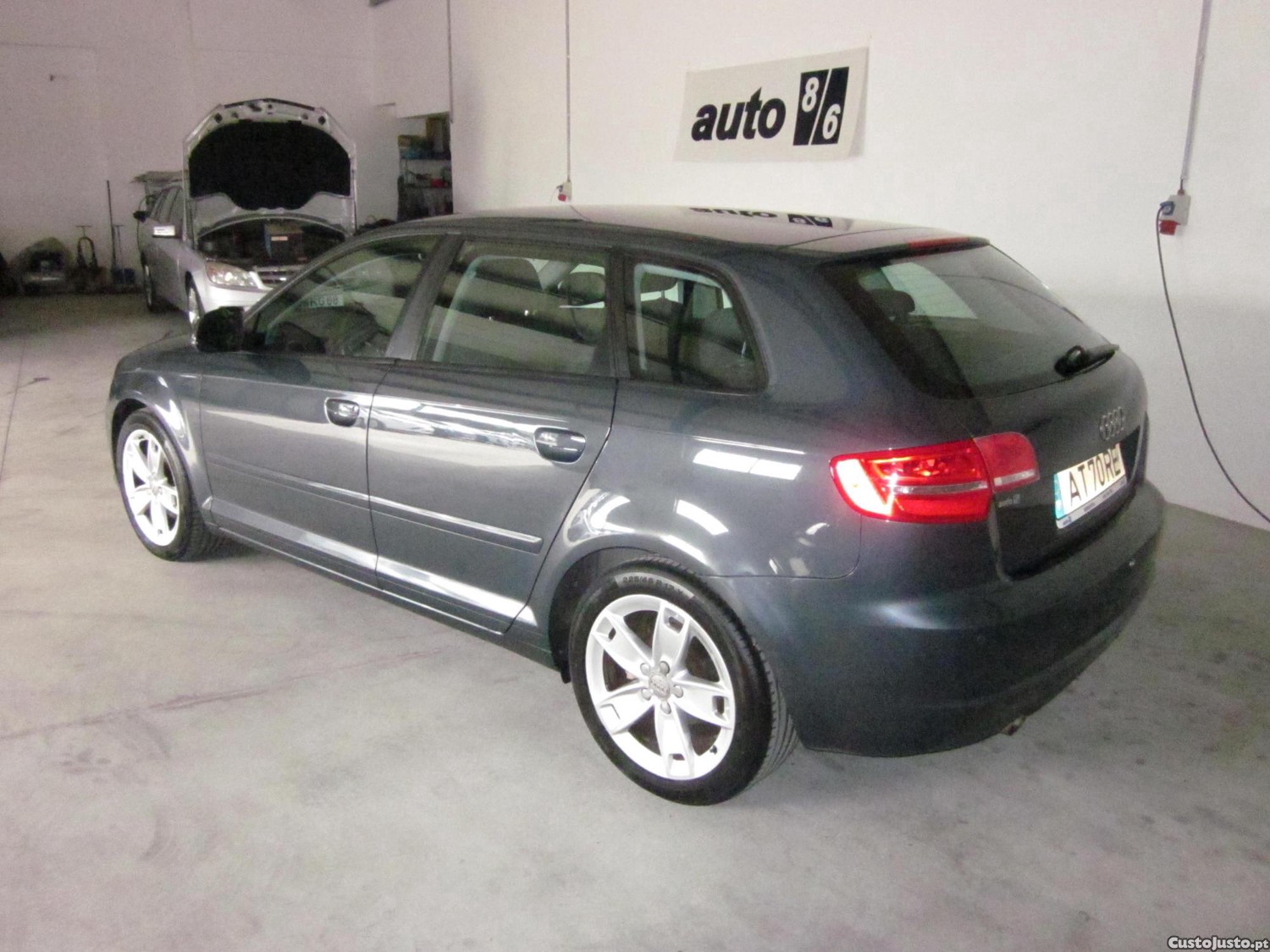 Audi A3 1.6TDI - 10 — photo 4