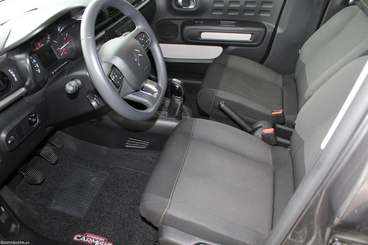 Citroën C3 1.2 PureTech Plus — fotografia 9