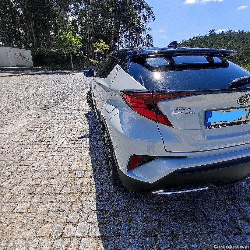Toyota C-HR GR Sport — fotografia 10