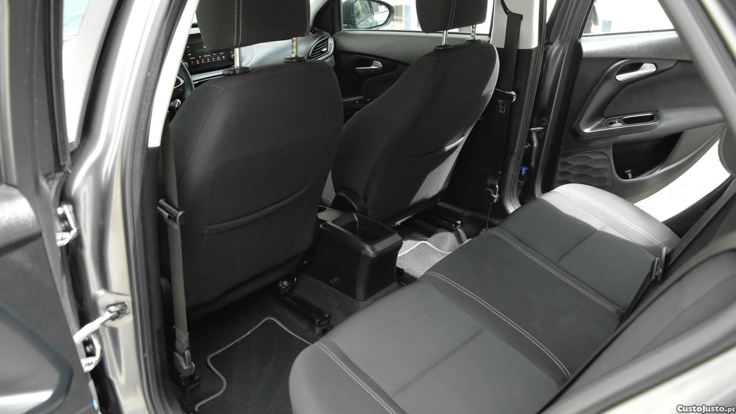 Fiat Tipo 1.3 MultiJet City Life — fotografia 11
