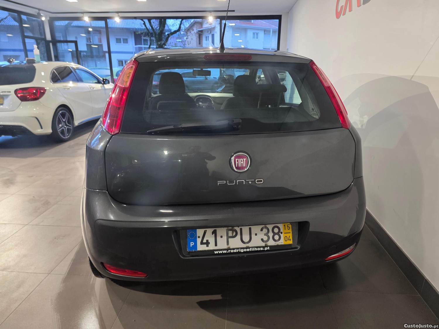 Fiat Punto 1.3 M-jet — fotografia 6