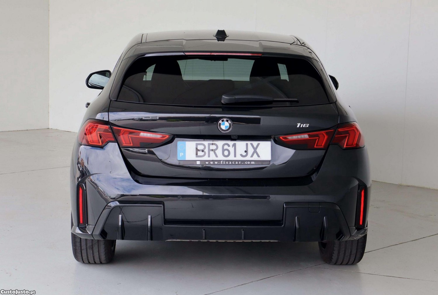 BMW 116 Pack Desportivo M — fotografia 24