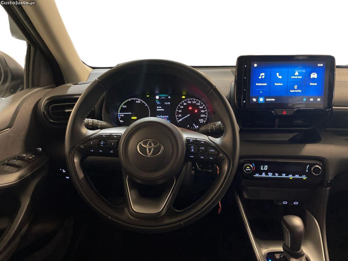 Toyota Yaris 1.5 HDF Comfort Plus — fotografia 5