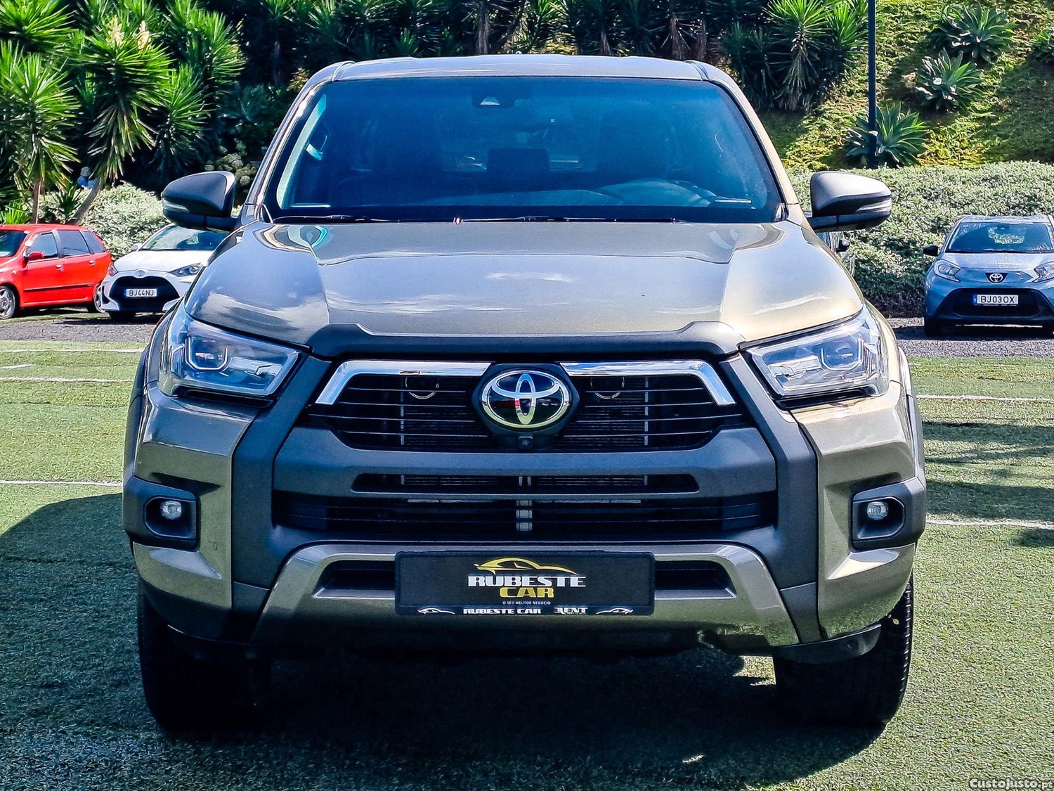 Toyota Hilux INVICIBLE 2.8 D4D CD 204CV DIESEL 2022 — fotografia 28
