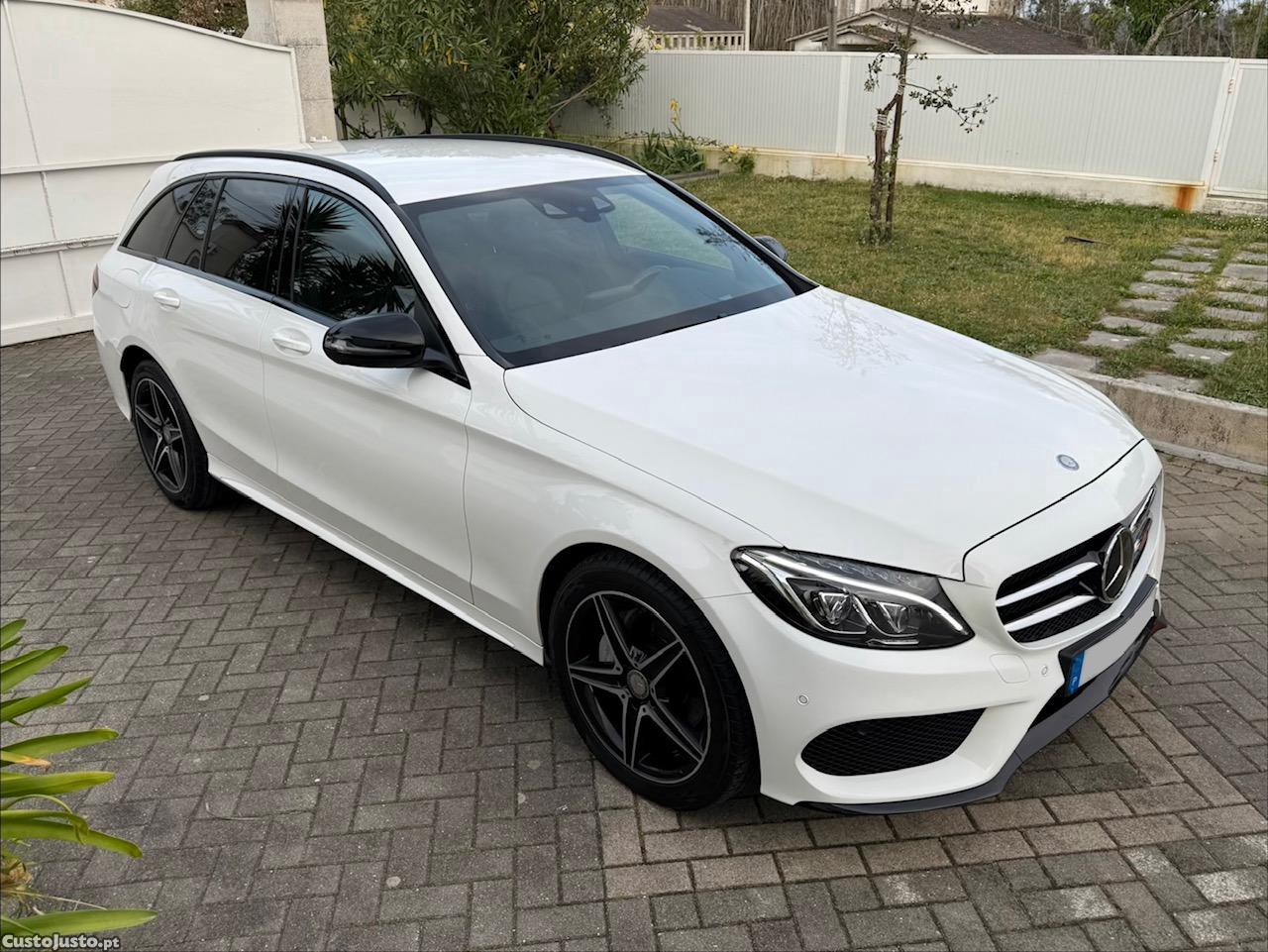 Mercedes-Benz C 220 d 170cv Auto. Pack AMG — fotografia 11
