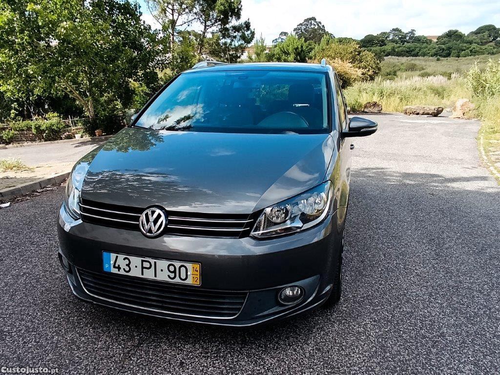 Volkswagen Touran 1.6 TDI 7 Lugares Nacional — fotografia 7