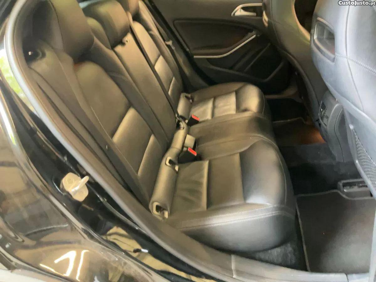 Mercedes-Benz GLA 220 D 4matic 7g-dct amg line - 14 — photo 4