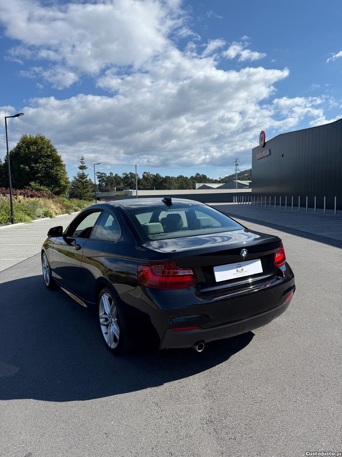 BMW 220 D Coupe Pack M Auto — fotografia 9