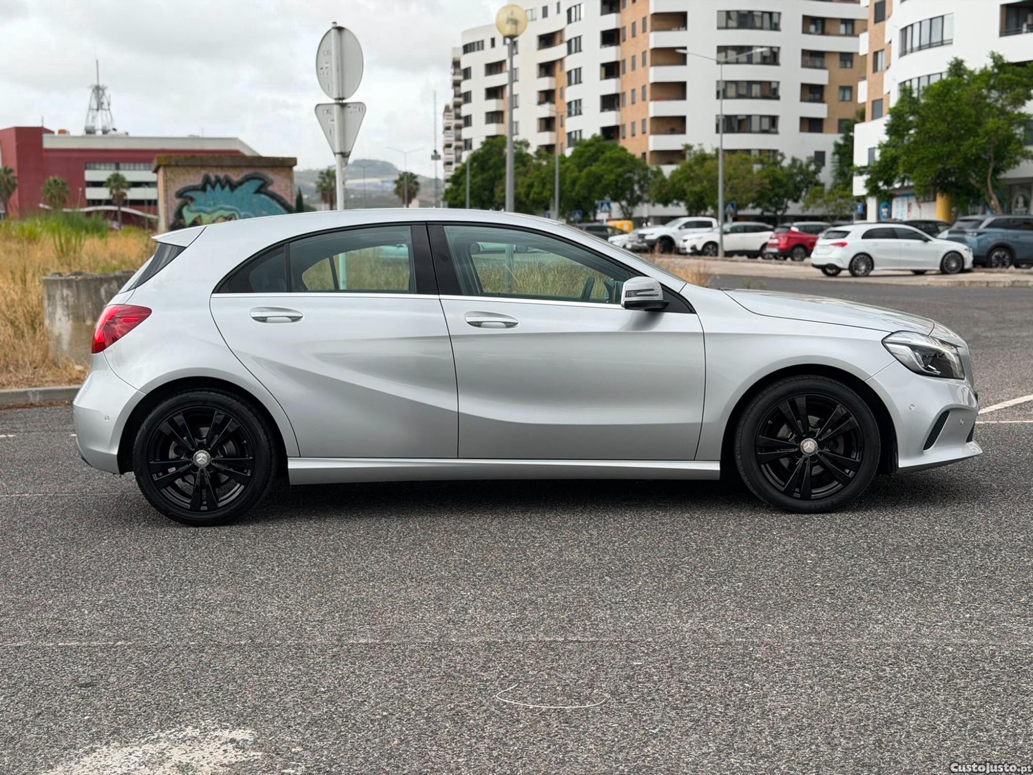 Mercedes-Benz A 180 Cdi Urban Cx Auto 7G-DCT StreetStyle — fotografia 8