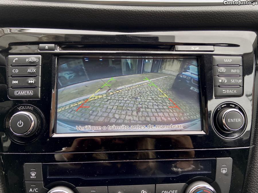Nissan Qashqai 1.5 dCi N-Connecta — fotografia 3