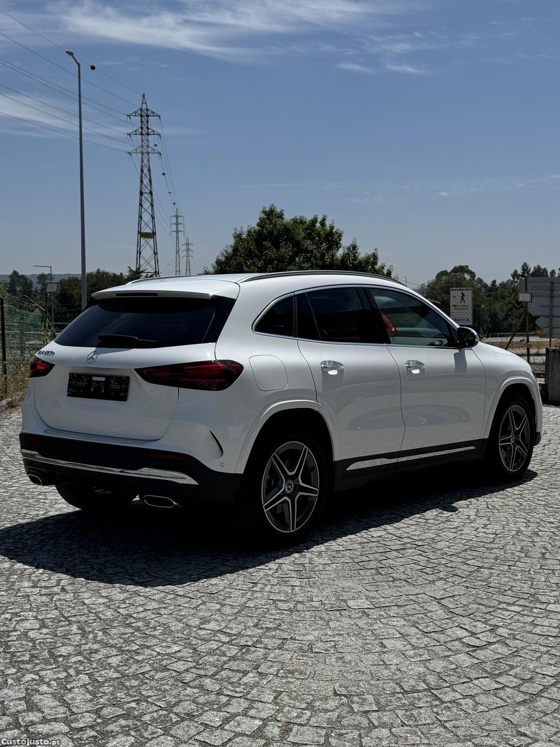Mercedes-Benz GLA 250 AMG Sport - 25 — photo 3