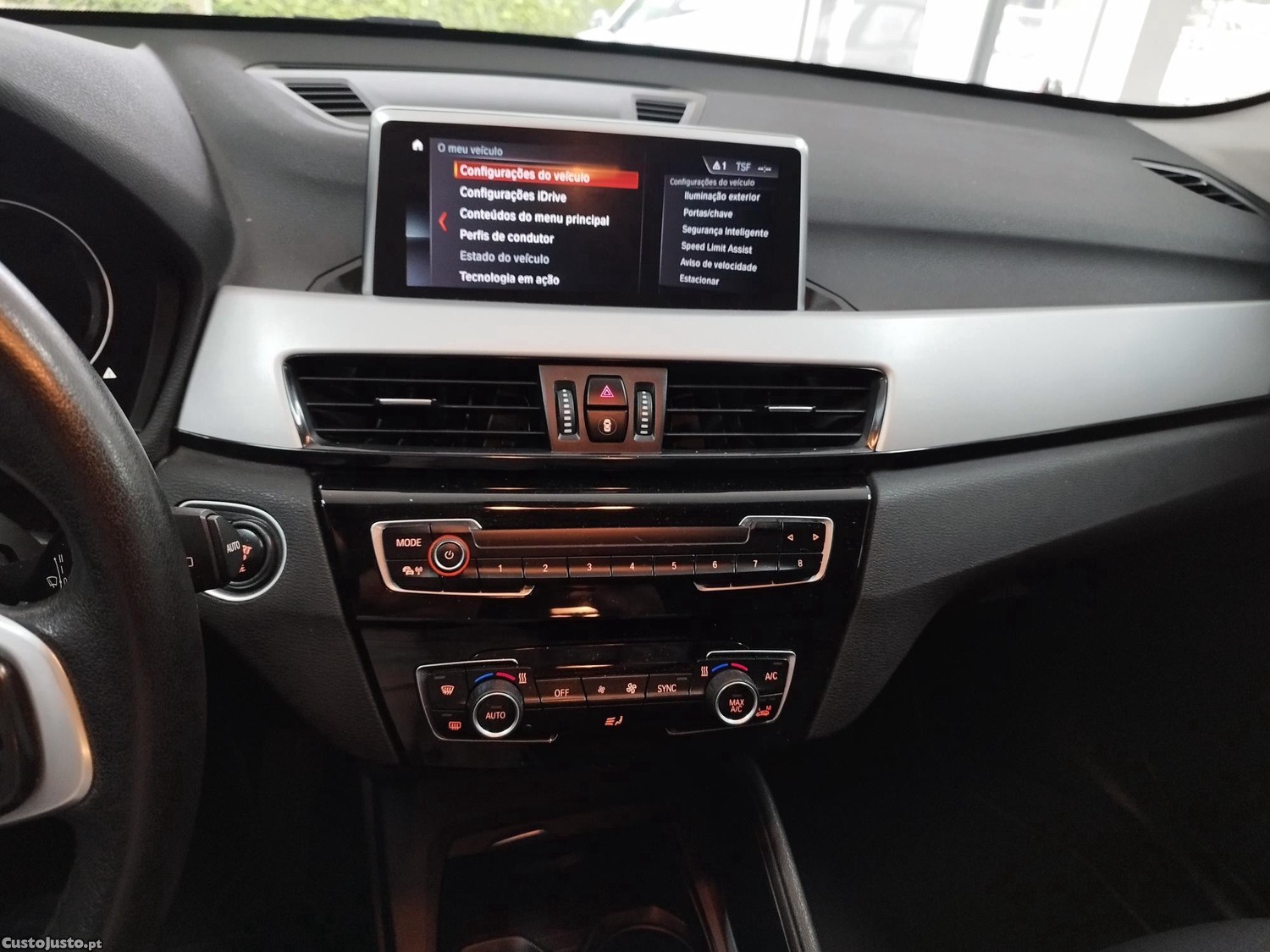 BMW X1 1.6 D sdrive auto — fotografia 2