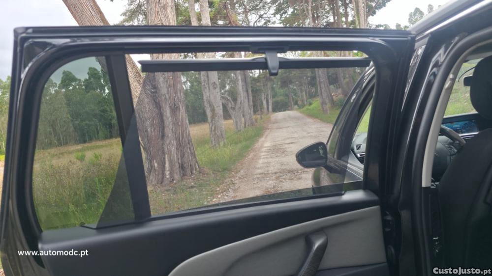 Citroën C4 Grand Picasso 1.6 e-HDi Exclusive — fotografia 5
