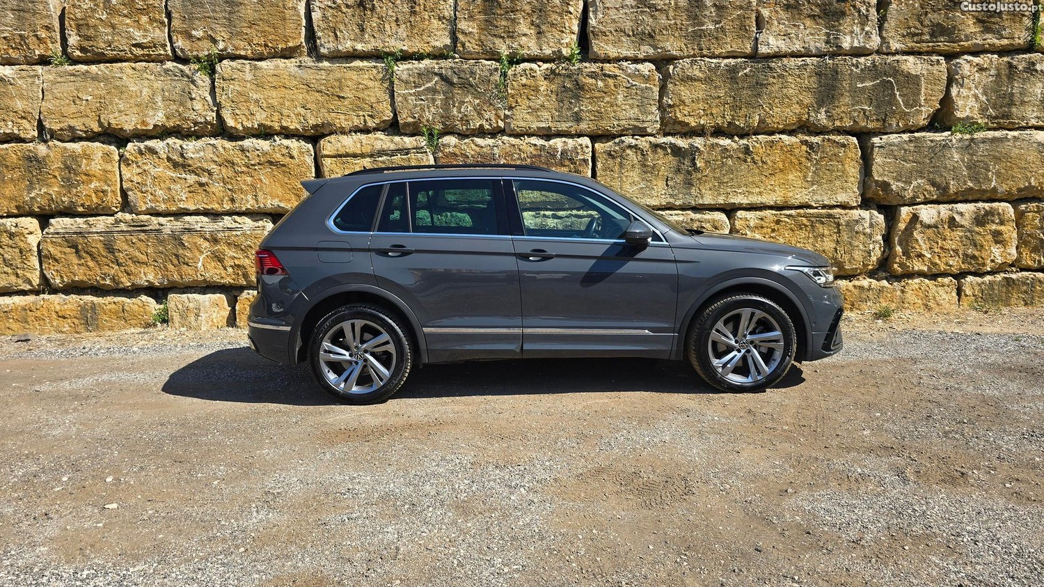 Volkswagen Tiguan 1.4 TSI eHybrid R-Line DSG — fotografia 27