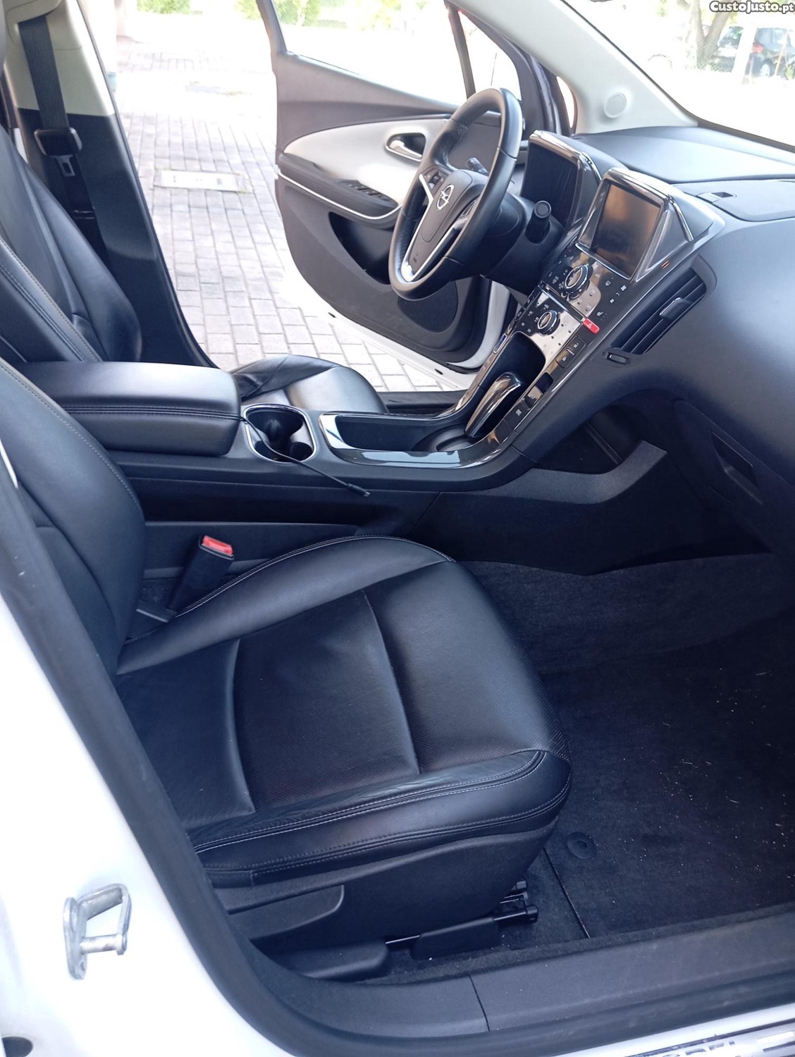 Opel Ampera — fotografia 4