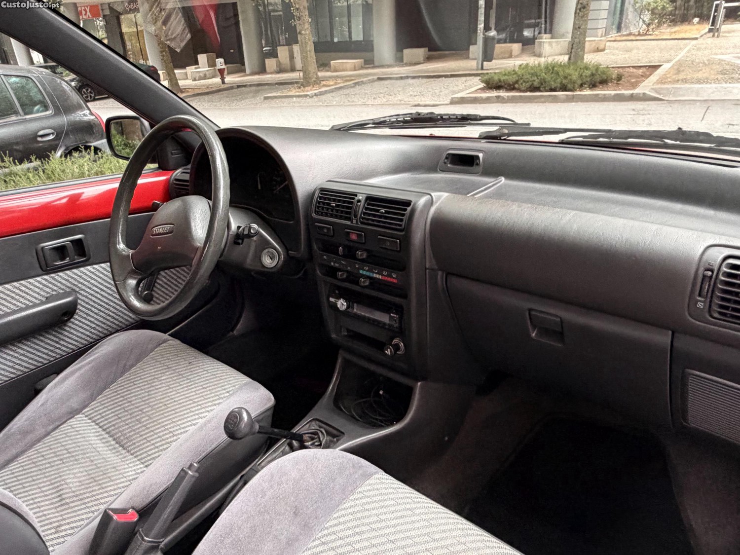 Toyota Starlet 1.5 D — fotografia 8