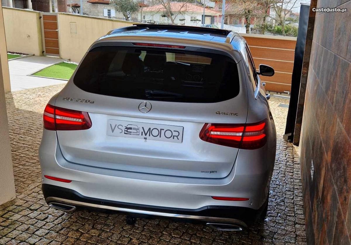 Mercedes-Benz GLC 220 AMG (teto panorâmico/full extras) - 15 — photo 5