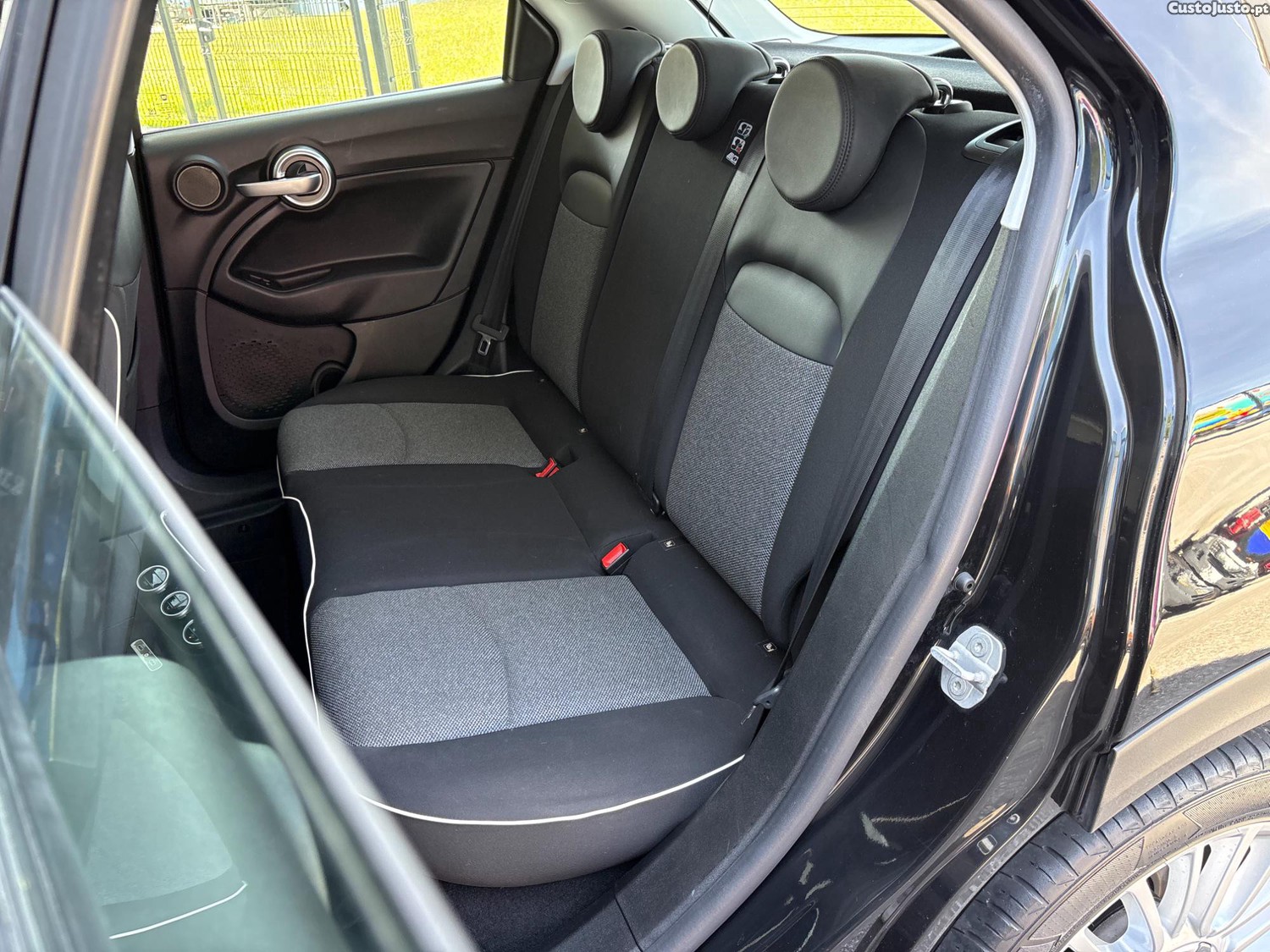 Fiat 500X 1.3 M-JET LOUNGE 95 CV NACIONAL — fotografia 3