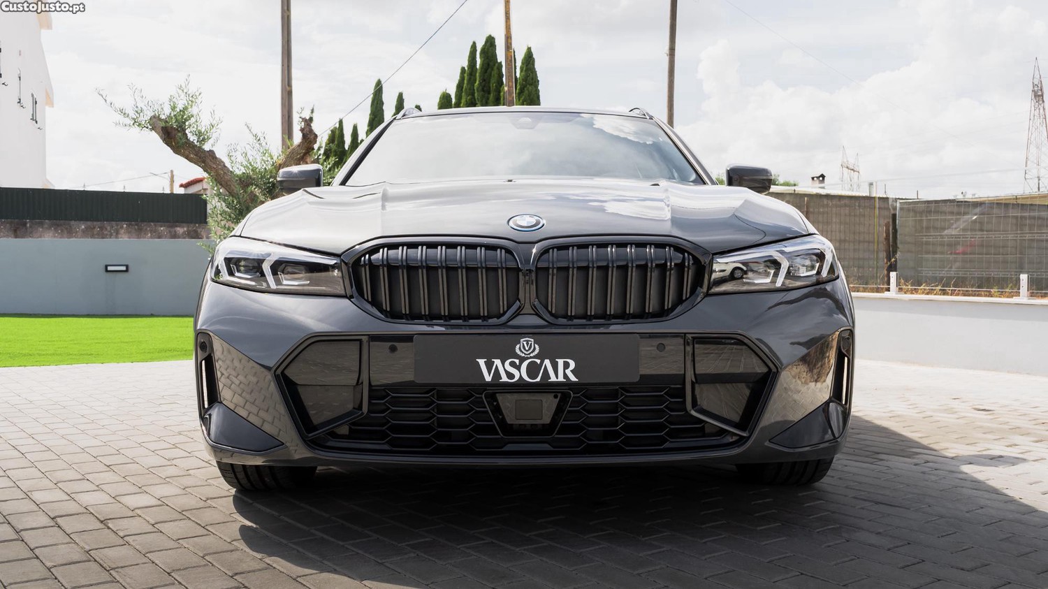 BMW 330 e Pack Desportivo M Pro Auto — fotografia 10