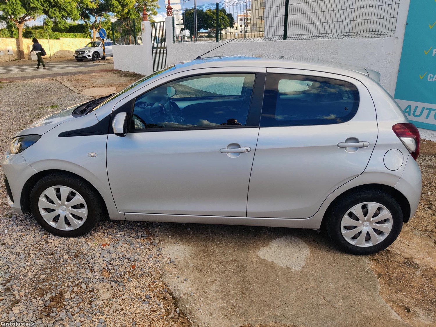Peugeot 108 ACTIVE 1.0 VTI — fotografia 13