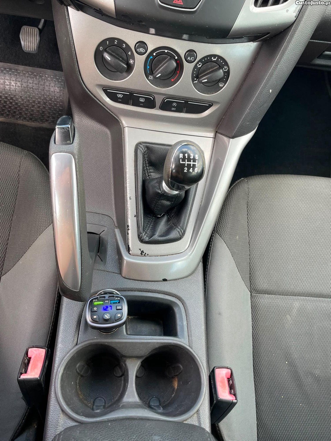 Ford Focus 1.6 TDCI Titanium — fotografia 8