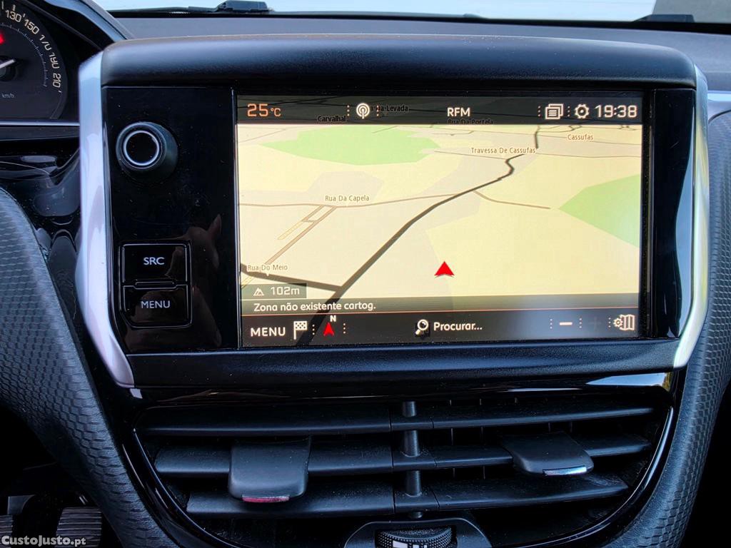 Peugeot 2008 1.2Vti 82Cv 90.000Km Style 06/2018 — fotografia 3