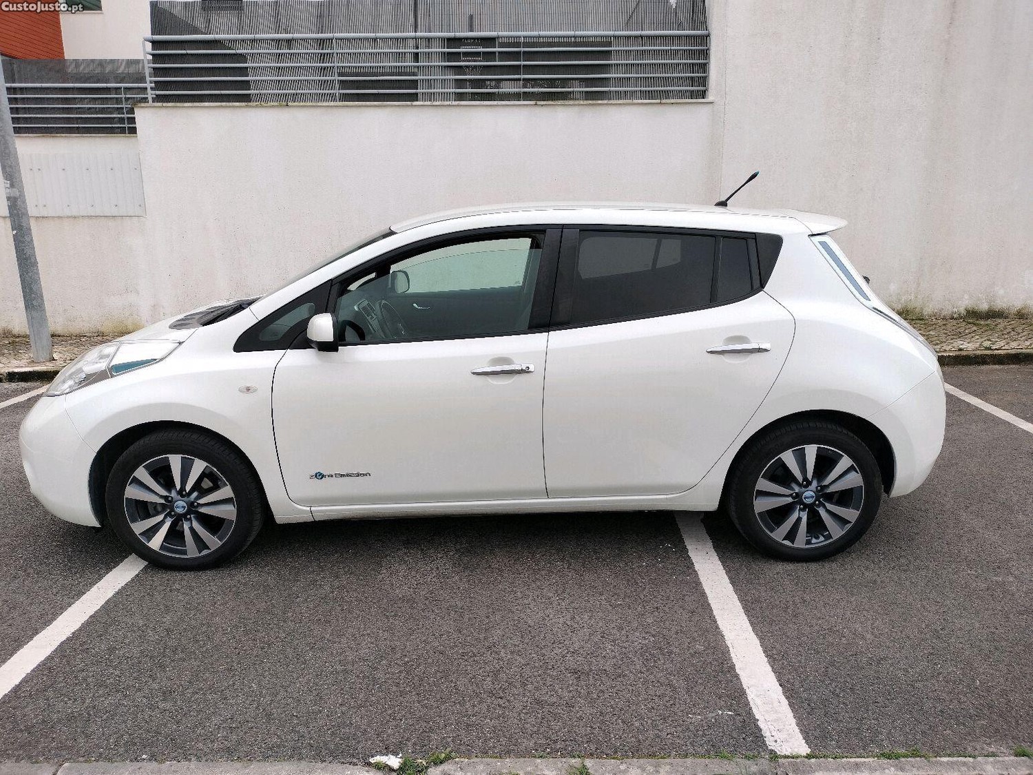 Nissan Leaf tekna sport — photo 5
