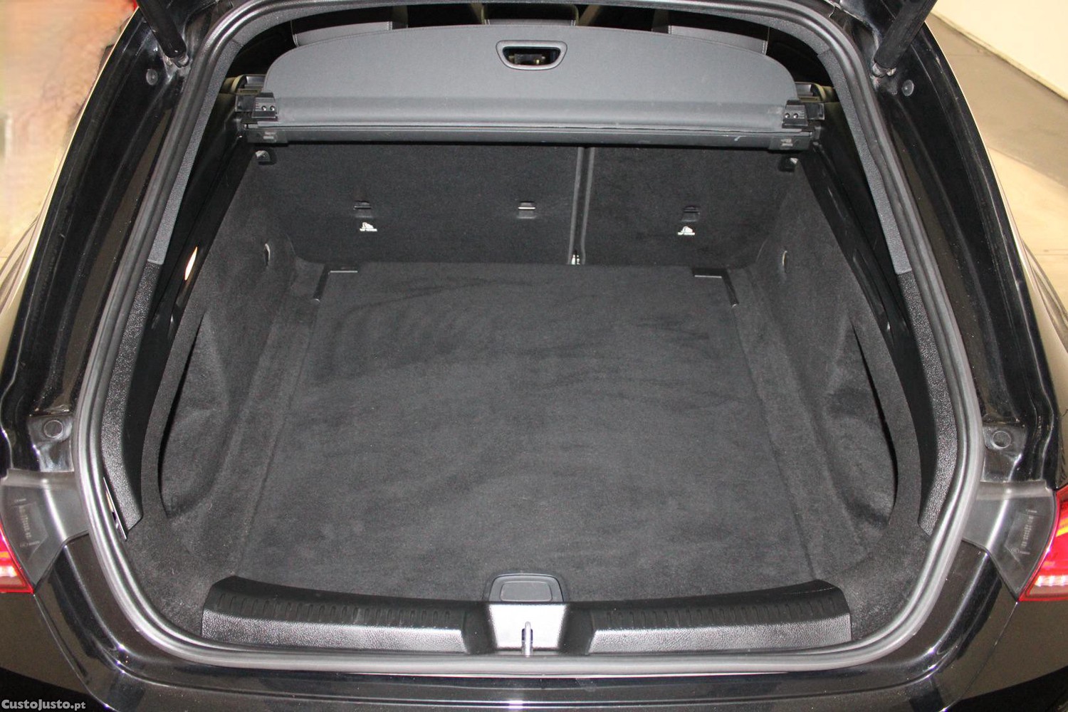 Mercedes-Benz CLA 180 D SHOOTING BRAKE STYLE AUTO — fotografia 11