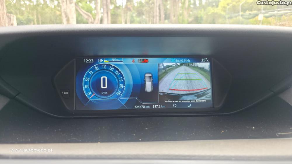 Citroën C4 Grand Picasso 1.6 e-HDi Exclusive — fotografia 3
