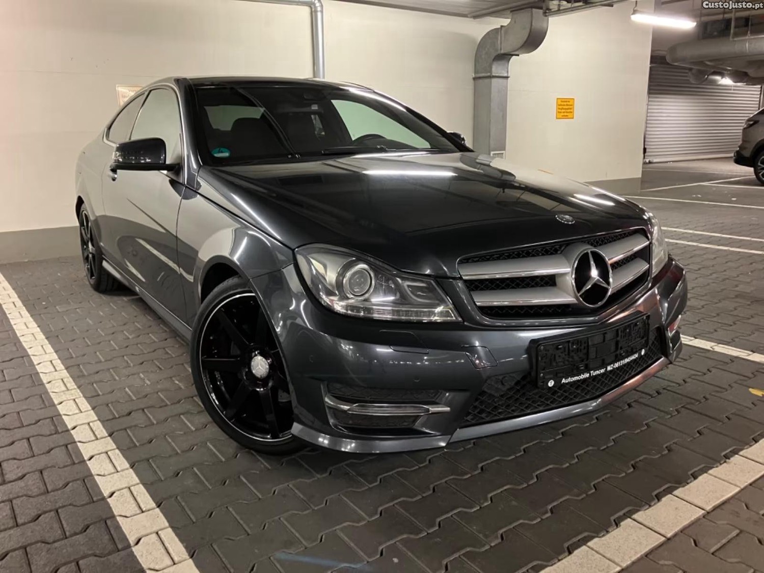 Mercedes-Benz C 250 AMG — photo 3