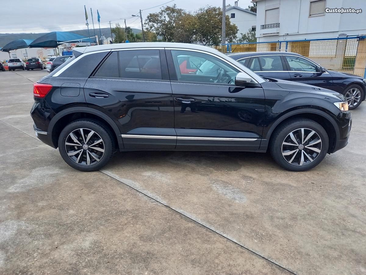 VW T-Roc Style 1.6 TDI 115 Cv - 19 — photo 3
