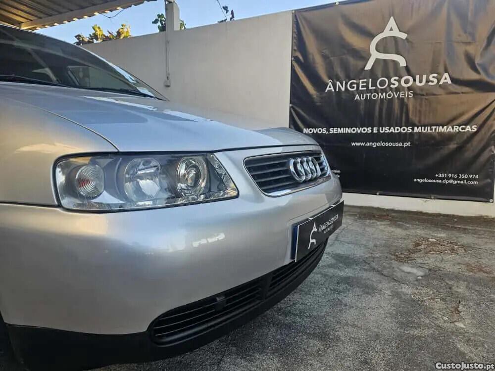Audi A3 1.6 Ambiente Tip. - 01 foto 2
