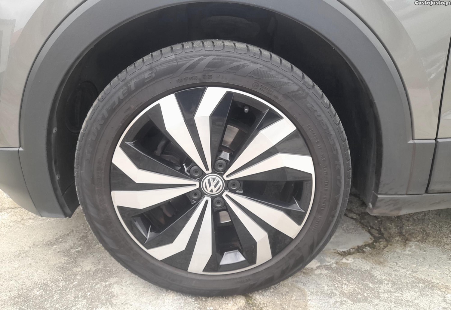 Volkswagen T-Cross 1.0 TSI — fotografia 4