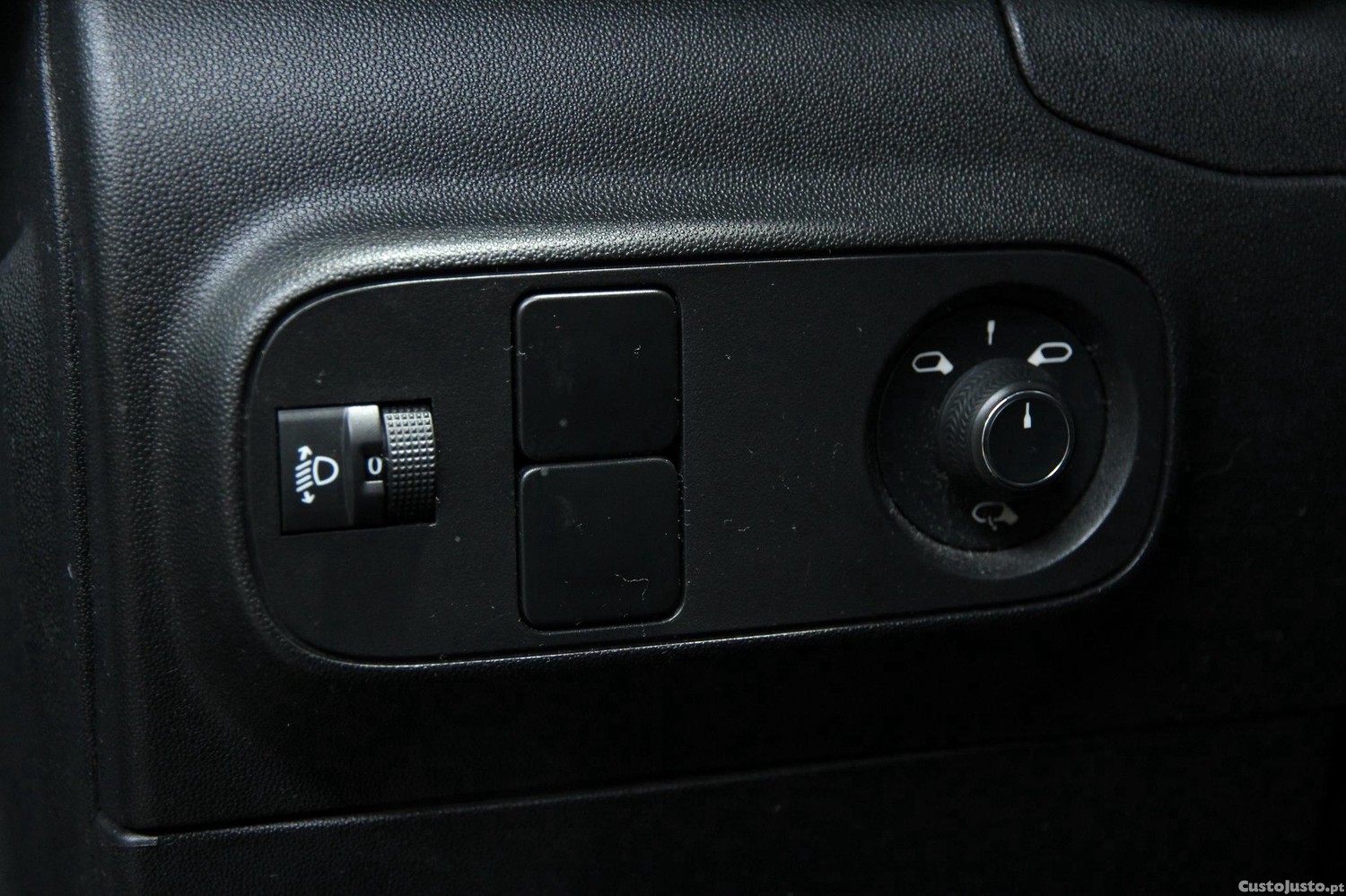 Citroën C3 1.2 PureTech C-Series — fotografia 11
