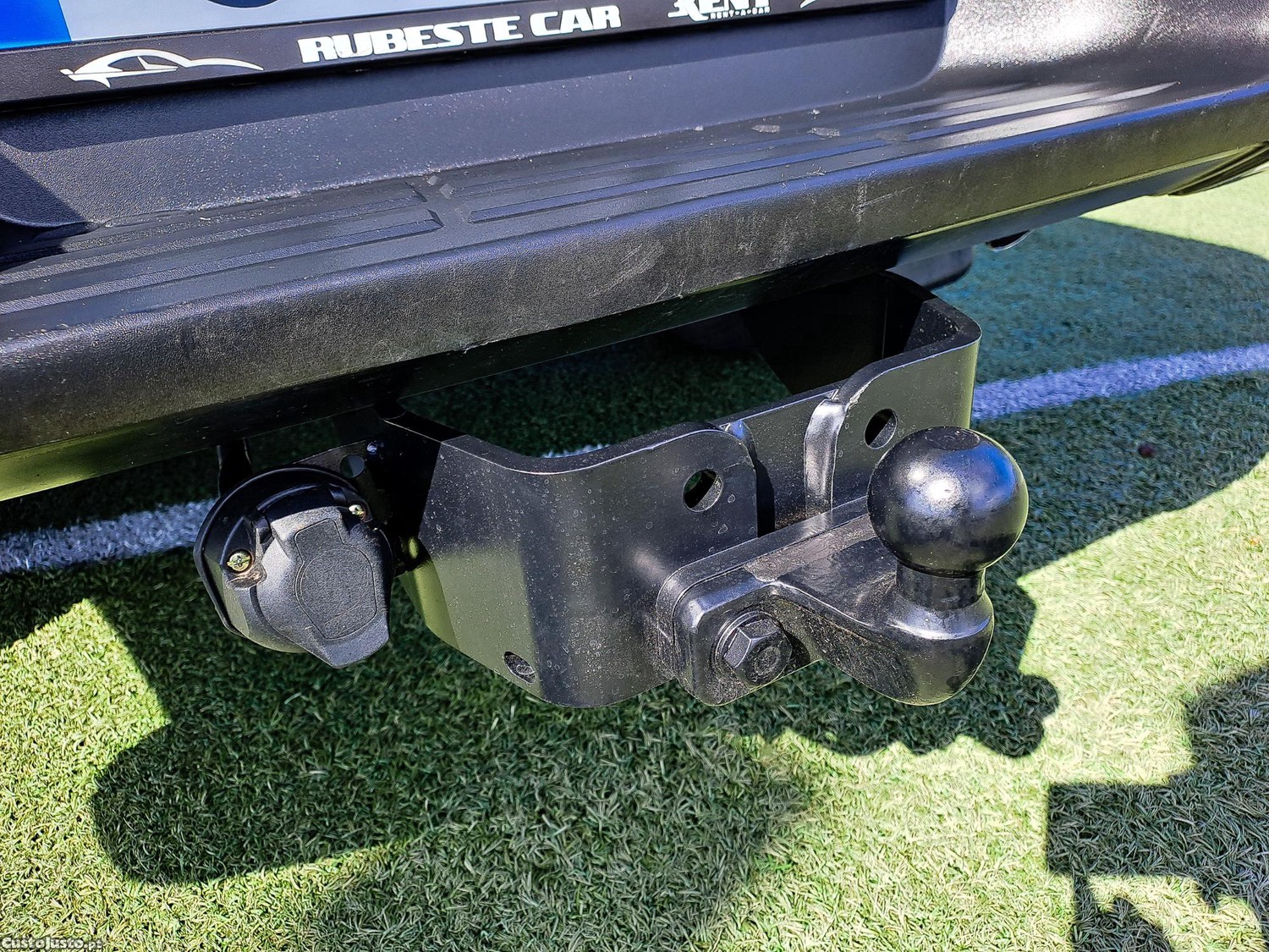 Toyota Hilux INVICIBLE 2.8 D4D CD 204CV DIESEL 2022 — fotografia 2
