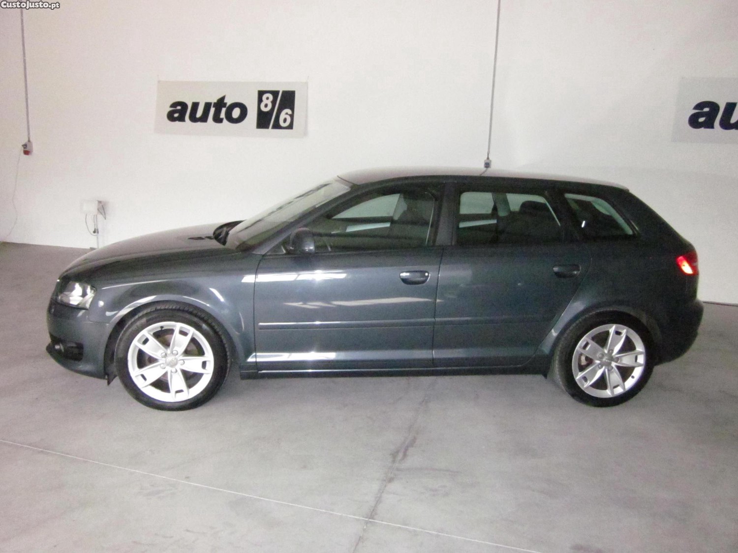 Audi A3 1.6TDI - 10 — photo 3