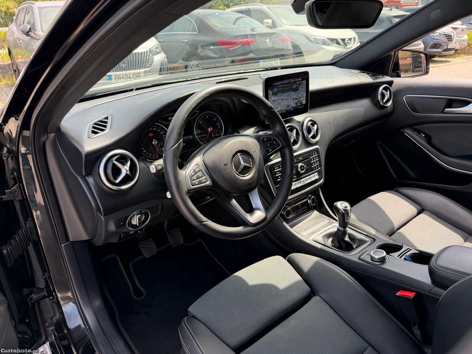 Mercedes-Benz A 180 d AMG Line — fotografia 20