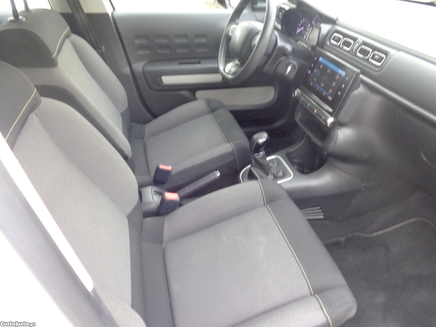 Citroën C3 1.2 PureTech 5 portas — fotografia 4