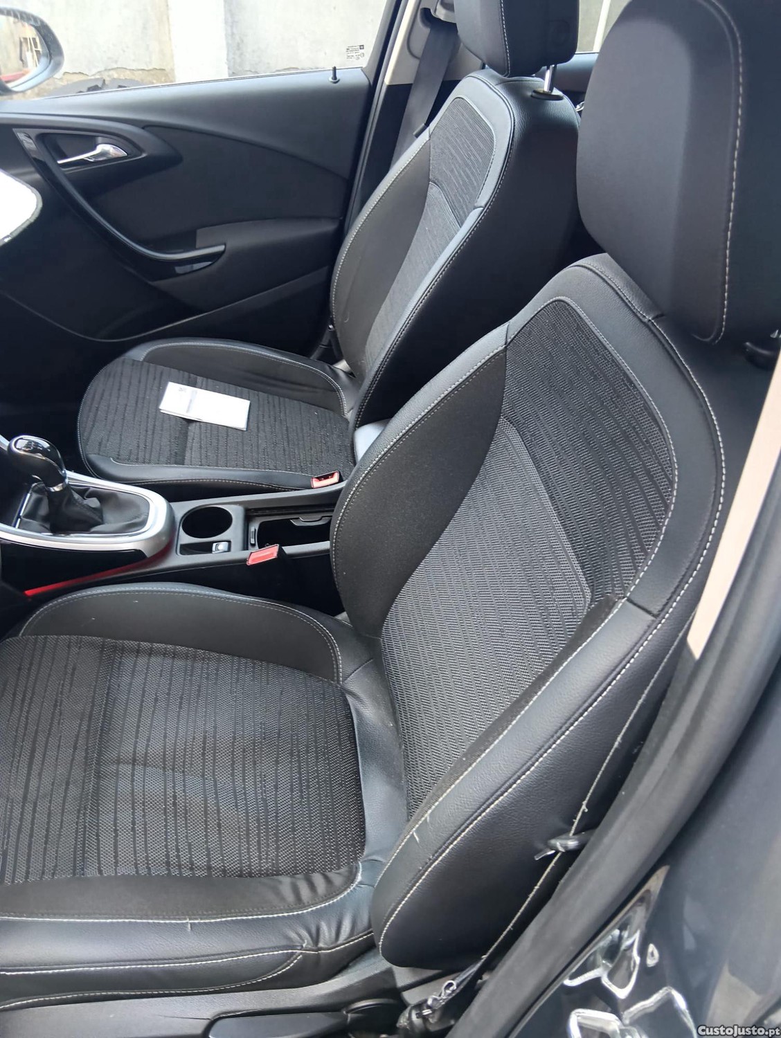 Opel Astra Sports Tourer — fotografia 3
