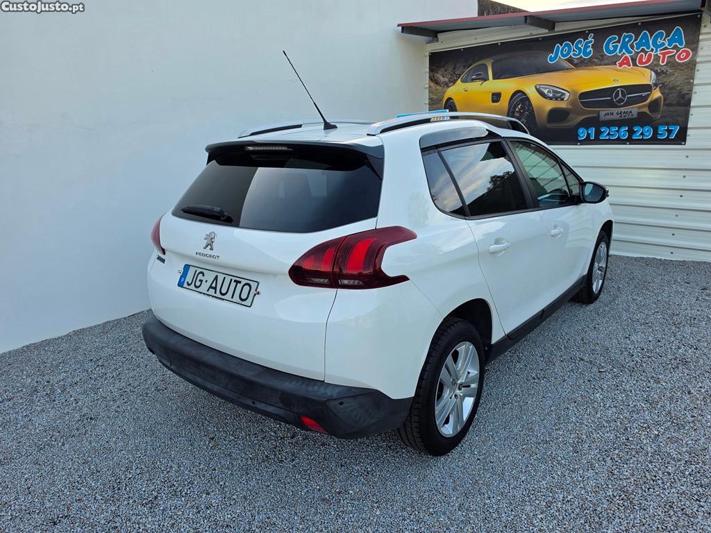 Peugeot 2008 1.2Vti 82Cv 90.000Km Style 06/2018 — fotografia 10