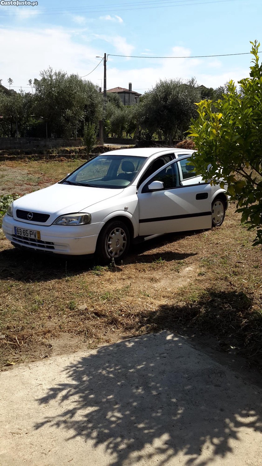 Opel Astra 1.7 - 00 foto 3